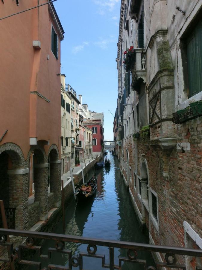 Apartamento Family Three Minutes From San Marco Square, Venecia